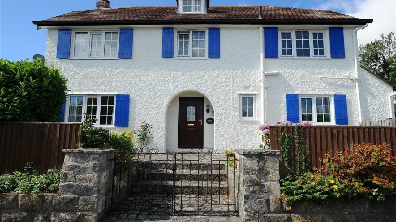 Corner Holiday home *